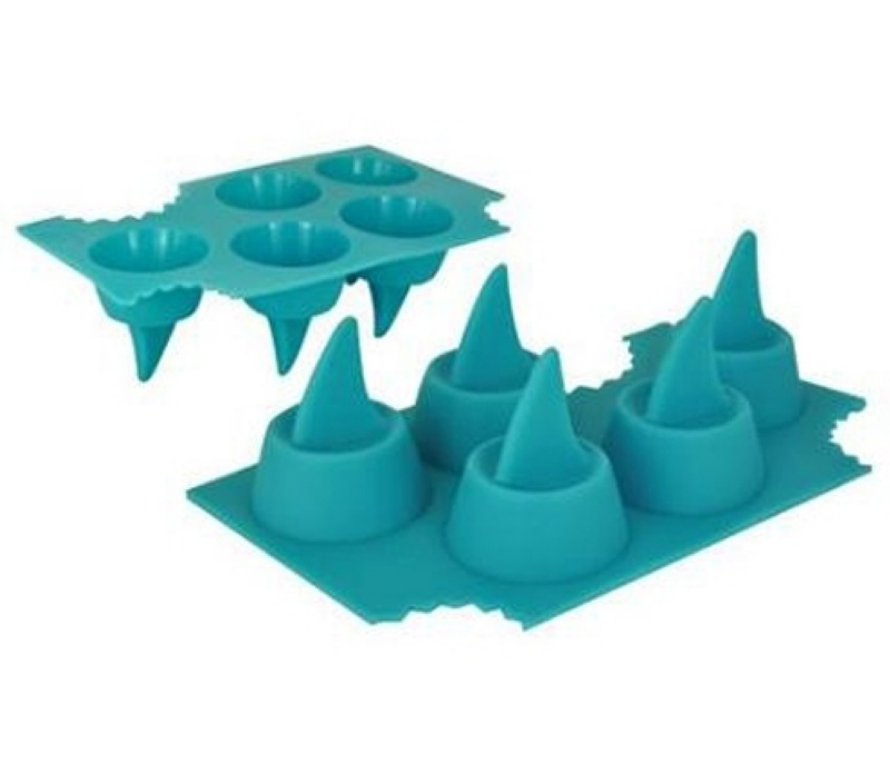 Köpekbalığı Yüzgeci Şeklinde Buz Kalıbı Shark Fin