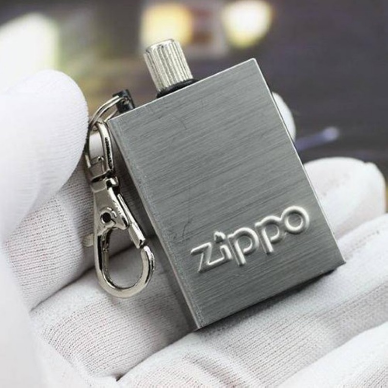 Zippo Benziniyle Çalışan Metal Kibrit